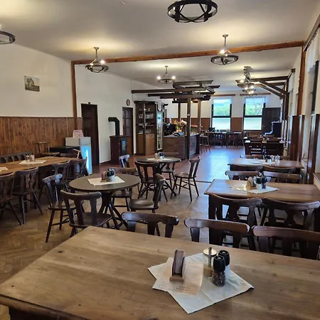 U Skokovske Baby Konukevi Žehrov